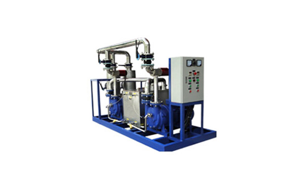 水冷式真空機組. 水冷式真空機組.