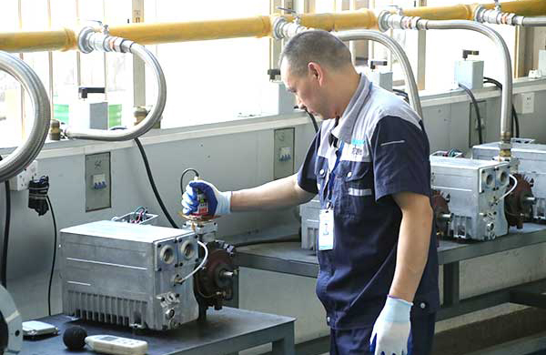 真空泵保養 (2) 真空泵保養 (2)